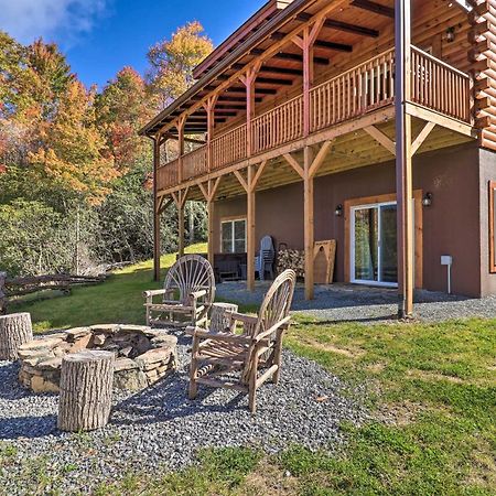 Hilltop Cabin On 5 Acres With Hot Tub And Waterfall! Bryson City Eksteriør billede
