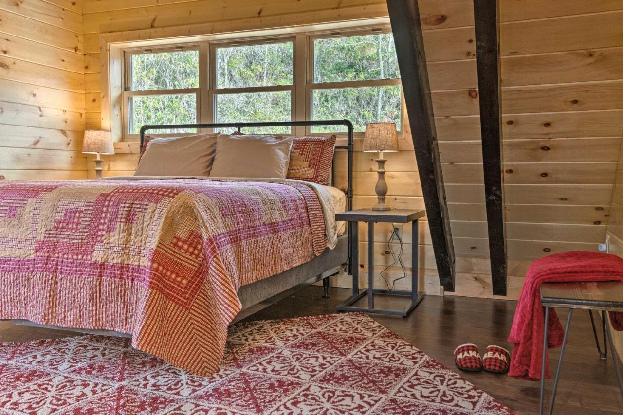 Hilltop Cabin On 5 Acres With Hot Tub And Waterfall! Bryson City Eksteriør billede